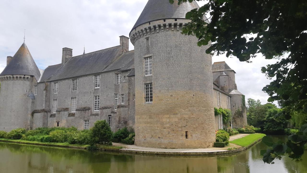Chambre D'Hote-Appart Hotel Le Jardin Lison 外观 照片
